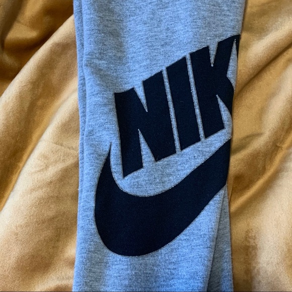 Nike Leg A See Leggings Small Logo Grey Swoosh - Picture 2 of 8